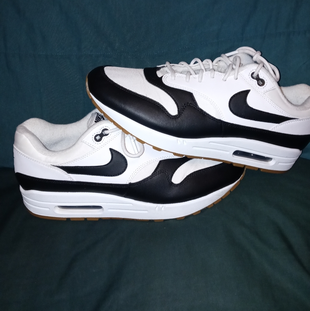 Nike air max